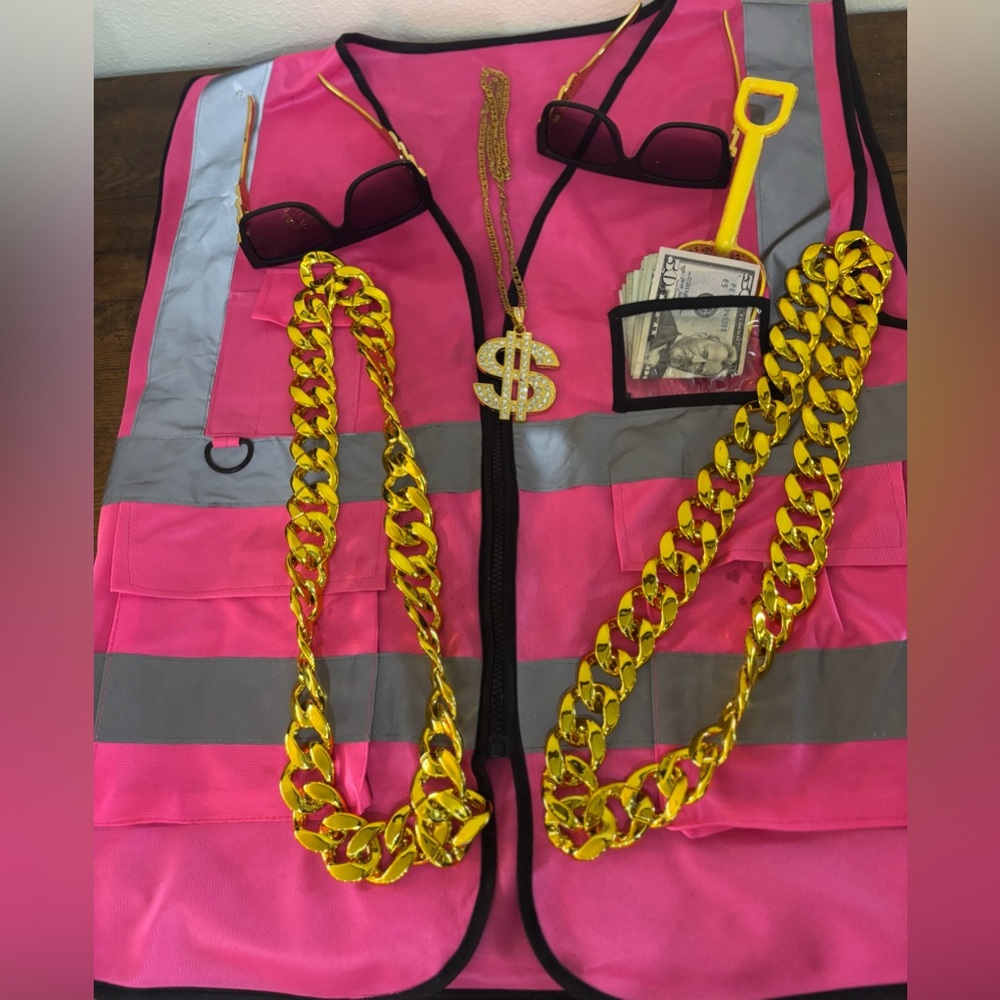 Gold Digger Halloween Costume – Funny Party Outfit (Money Not Included)